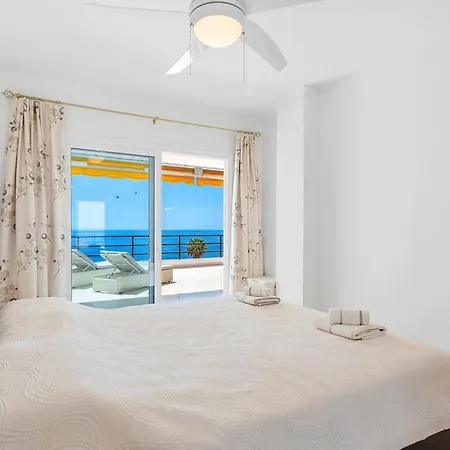 2bdr Waves & Cliffs Getaway Apartment